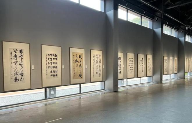 鹊枇杷》仅展一日深港艺术同时发声开元棋牌网站一周观展｜宋画《山(图67)