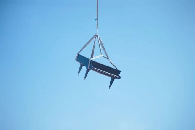 梁朝伟新片中国首映来了！开元棋牌app金鸡影展｜(图1)